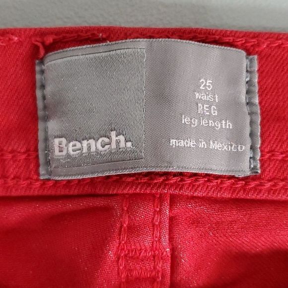 Reposhing this jeans as they are for real skinny legs. - Picture 6 of 7